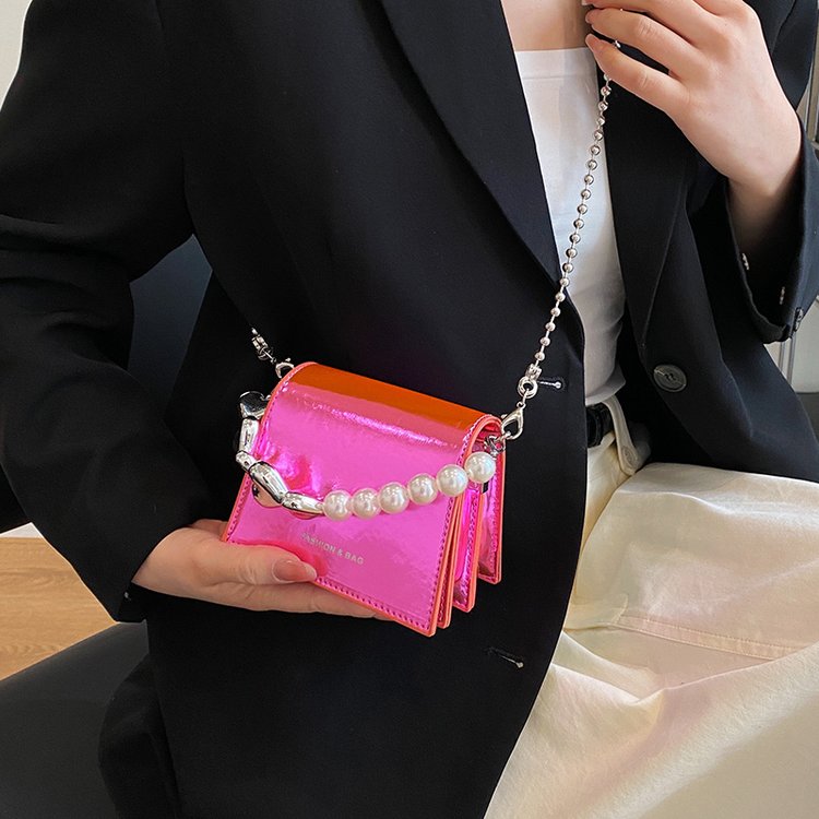 PU Crossbody Small Square Bag with Magnetic Closure and Stitching - Image 4