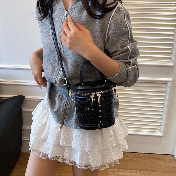 Woven PU Bucket Bag with Zipper Closure - One Size - Image 4