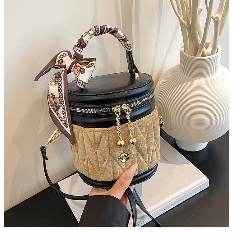 PU and Corduroy Bucket Bag with Zipper and Patchwork Detail - Image 2