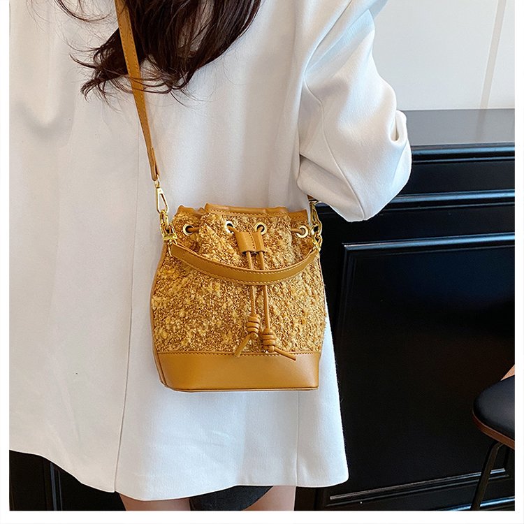 PU Bucket Bag with Magnetic Closure and Spliced Design - Handbag Shoulder Crossbody Bag - Image 3