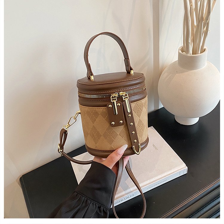 PU Bucket Bag with Zip Closure and Embossed Detail - Handbag Shoulder Crossbody Bag