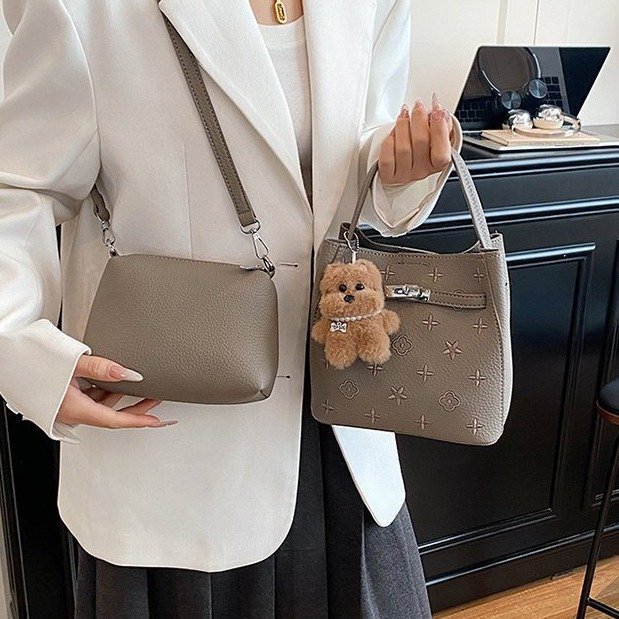 PU Bucket Bag with Embroidery Magnetic Closure 2025 Spring Handbag Shoulder Crossbody - Image 2