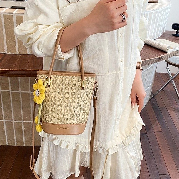 PU Woven Bucket Bag with Zipper Closure - Handbag Shoulder Crossbody Bag Summer 2026 - Image 2