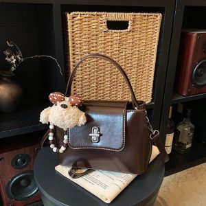 Sweet Preppy Single Shoulder Bag with Lock Closure - Summer 2026